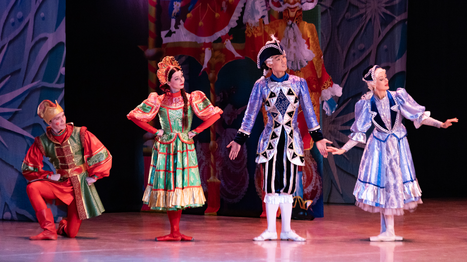 Продавец игрушек