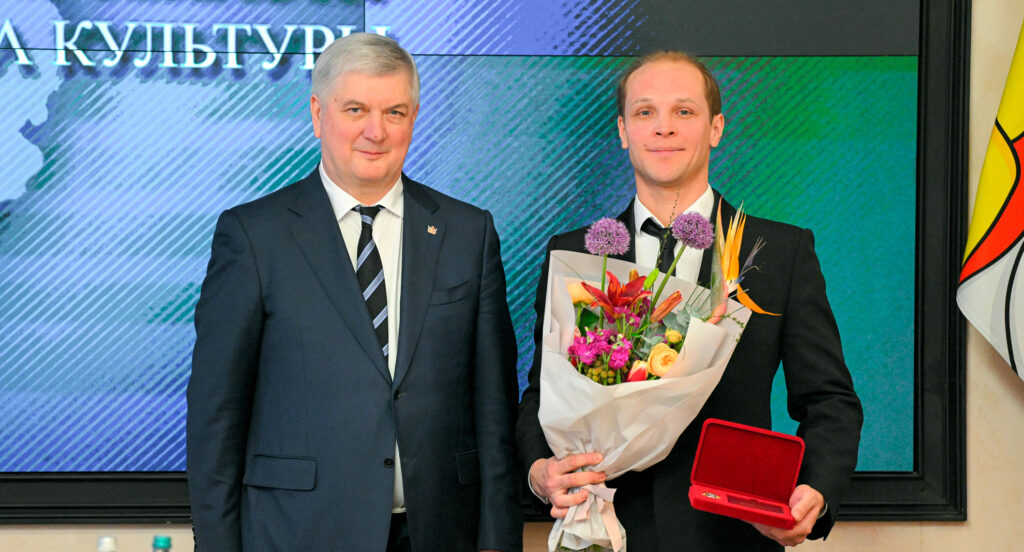 Премьер балета Максим Данилов удостоен почётного звания